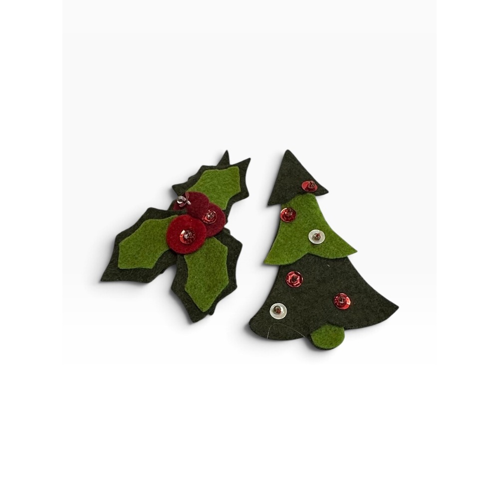 Set of 2 Christmas Brooch Green Felt Holly Tree Leaf Pins